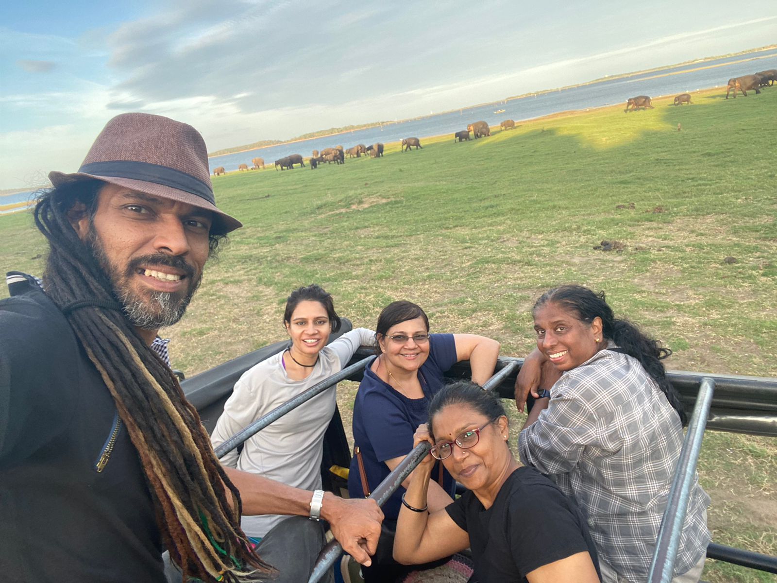 a30d1759-0dde-4bb5-98a4-2e5f6e682e89