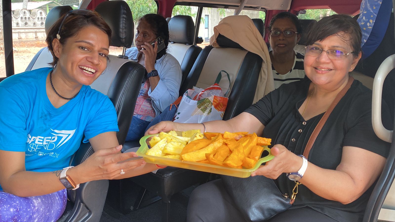 f9a515da-2f40-44f4-b20b-022aa9d63a3f